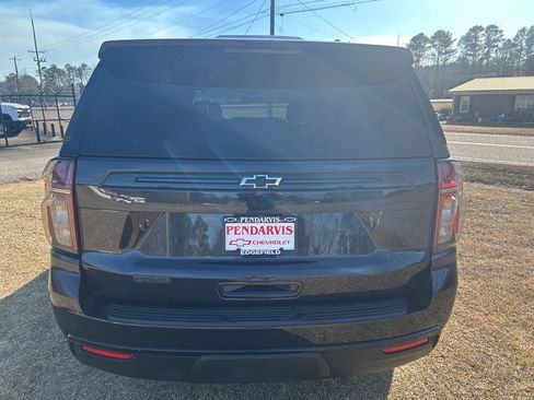 Used 2023 Chevrolet Tahoe Z71 w/ Luxury Package image 9