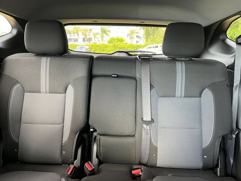 Used 2026 Chevrolet Blazer LT FWD image 33