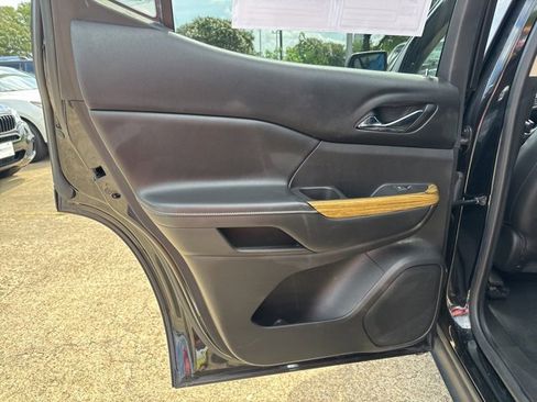 Used 2018 GMC Acadia Denali w/ Technology Package image 19