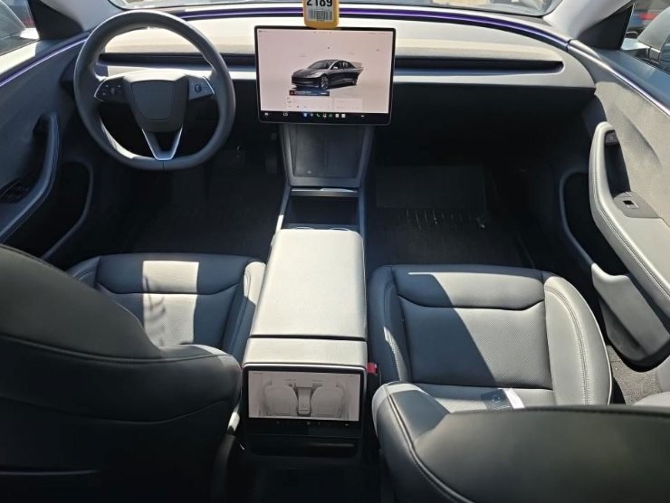 Used 2024 Tesla Model 3 RWD image 3