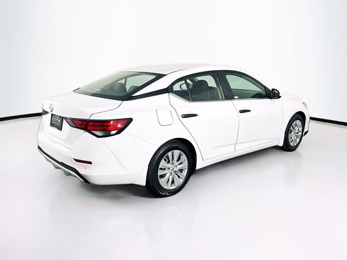 Used 2024 Nissan Sentra S image 9