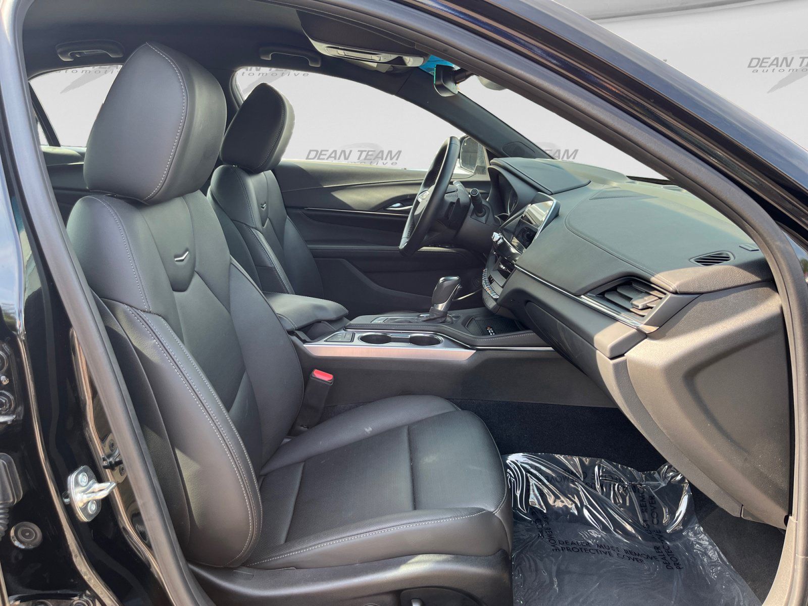Used 2026 Cadillac CT4 Premium Luxury RWD image 17