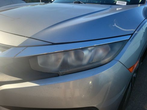Used 2016 Honda Civic EX image 5