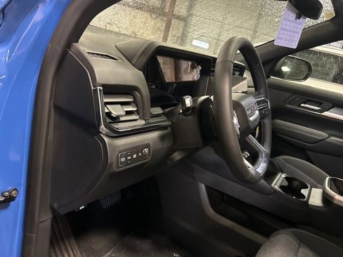 New 2026 GMC Terrain Elevation image 27