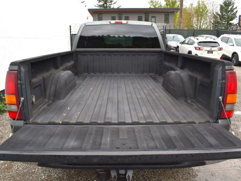Used 2002 Chevrolet Silverado 2500 LS w/ Electrical Convenience Pkg AWD/4WD image 35