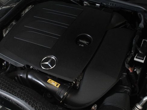 Used 2021 Mercedes-Benz C 300 4MATIC Coupe image 8