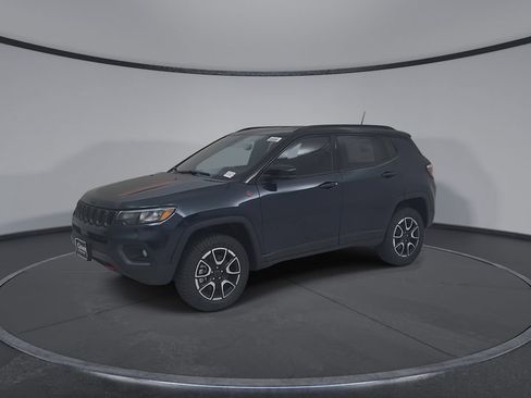 New 2026 Jeep Compass Trailhawk AWD/4WD image 7