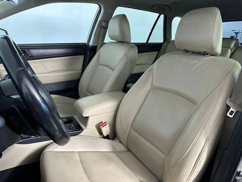 Used 2019 Subaru Outback 2.5i Limited AWD/4WD image 13