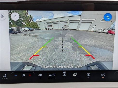 Certified 2025 Ford Bronco Sport Heritage w/ Convenience Package AWD/4WD image 14