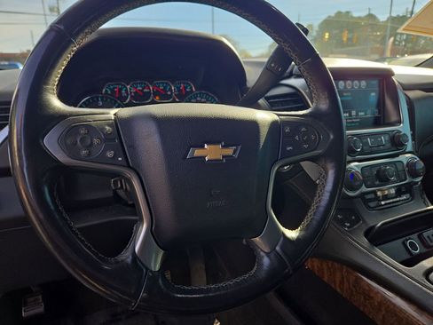 Used 2017 Chevrolet Suburban Premier image 16