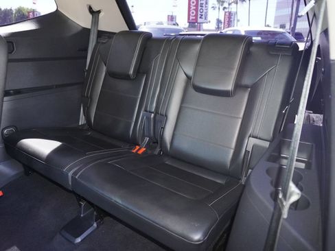 Used 2022 Volkswagen Atlas SE AWD/4WD image 11