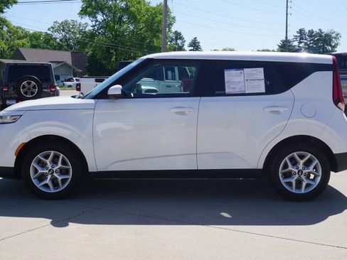 Used 2021 Kia Soul S FWD image 6