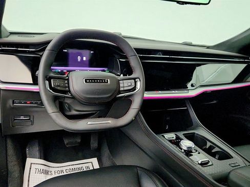 Used 2024 Jeep Wagoneer Launch Edition image 13