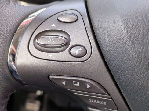 Certified 2024 Nissan Murano SV w/ SV Midnight Edition Package image 25