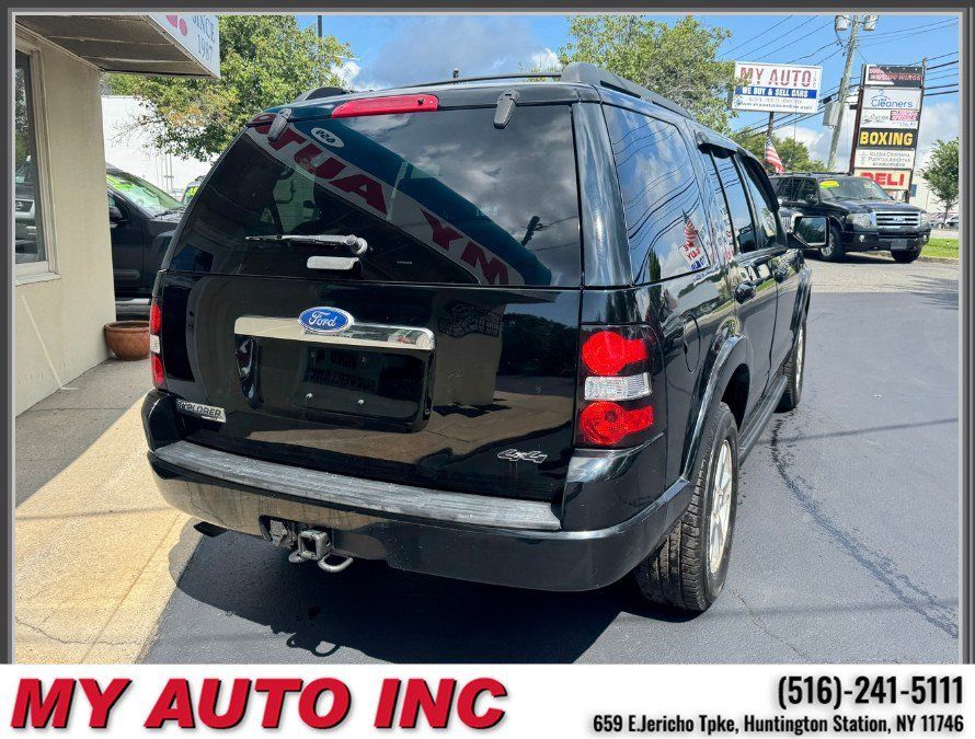 Used 2010 Ford Explorer XLT AWD/4WD image 4