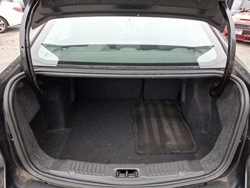 Used 2015 Ford Fiesta SE image 27