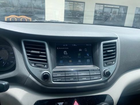 Used 2018 Hyundai Tucson SEL w/ Cargo Package FWD image 7