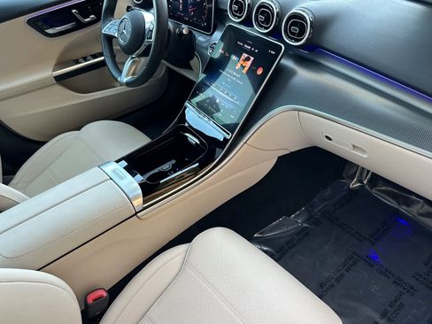 Certified 2025 Mercedes-Benz C 300 4MATIC Sedan image 14