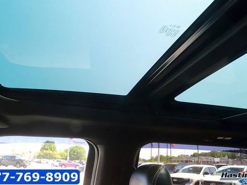 Used 2017 Ford F150 Lariat w/ Equipment Group 502A Luxury AWD/4WD image 30