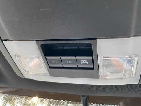 Used 2014 Ford F150 FX4 w/ Equipment Group 402A Luxury image 41