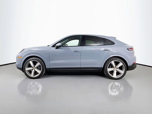Used 2024 Porsche Cayenne Coupe AWD/4WD image 8