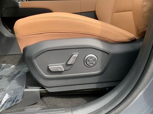 New 2026 Hyundai Santa Fe Limited AWD/4WD image 14
