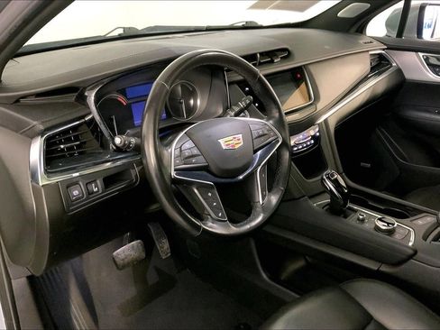 Used 2024 Cadillac XT5 Premium Luxury image 14