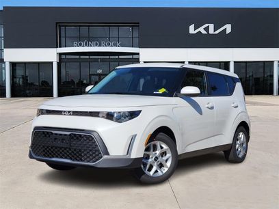 New 2025 Kia Soul LX