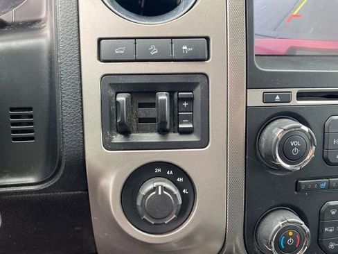 Used 2015 Ford Expedition EL XLT w/ Equipment Group 202A image 15