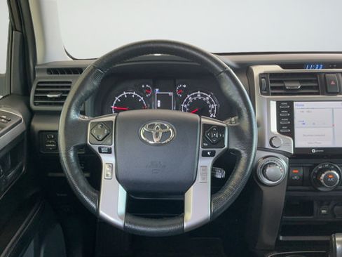 Used 2023 Toyota 4Runner SR5 Premium w/ Moonroof Package AWD/4WD image 10