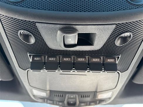 Used 2018 Ford F150 Raptor w/ Equipment Group 802A Luxury image 10