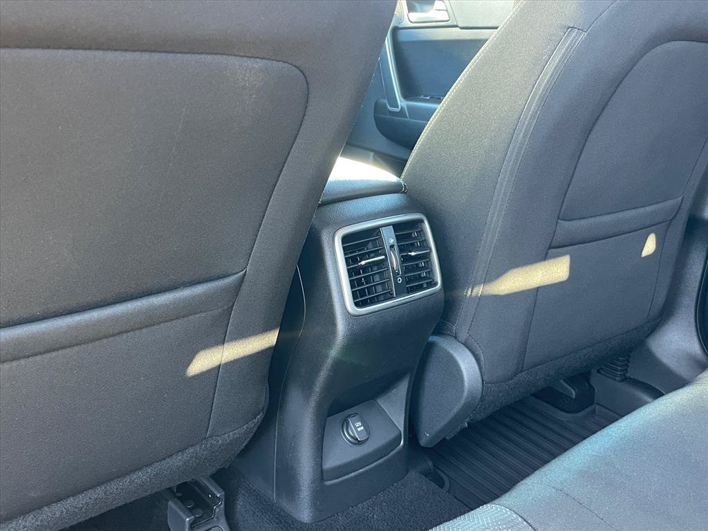 Used 2019 Kia Sportage LX FWD image 23