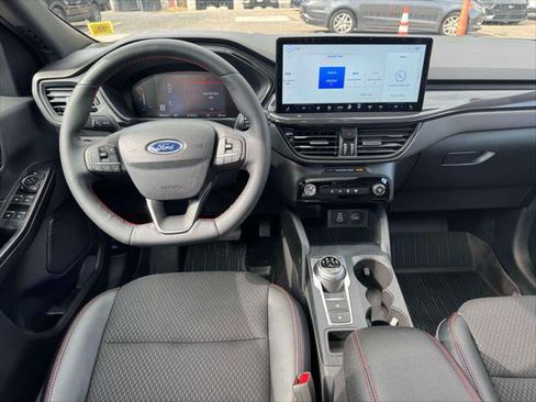 Certified 2025 Ford Escape ST-Line w/ Tech Pack #1 AWD/4WD image 20
