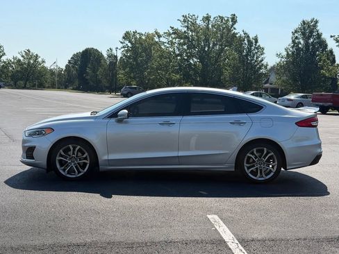 Used 2019 Ford Fusion SEL FWD image 7