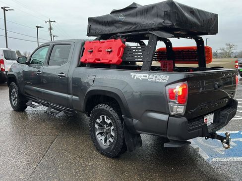 Certified 2023 Toyota Tacoma TRD Off-Road image 13