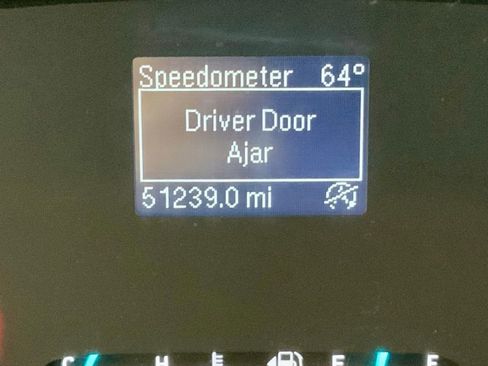 Used 2022 Ford EcoSport S image 38