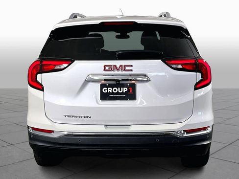 Certified 2021 GMC Terrain SLT w/ LPO, Floor Liner Package image 5