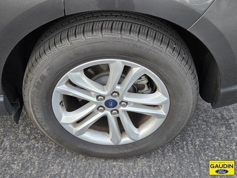 Certified 2020 Ford Edge SEL AWD/4WD image 4