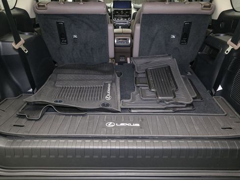 Used 2023 Lexus GX 460 Premium AWD/4WD image 11