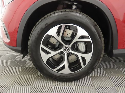 Certified 2026 Mercedes-Benz GLC 350e 4MATIC image 31