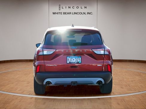 Used 2020 Ford Escape Titanium image 6