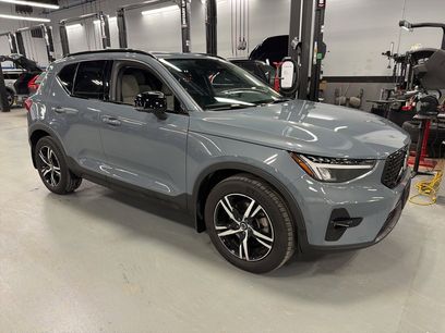 Certified 2023 Volvo XC40 B5 Plus w/ Climate Package
