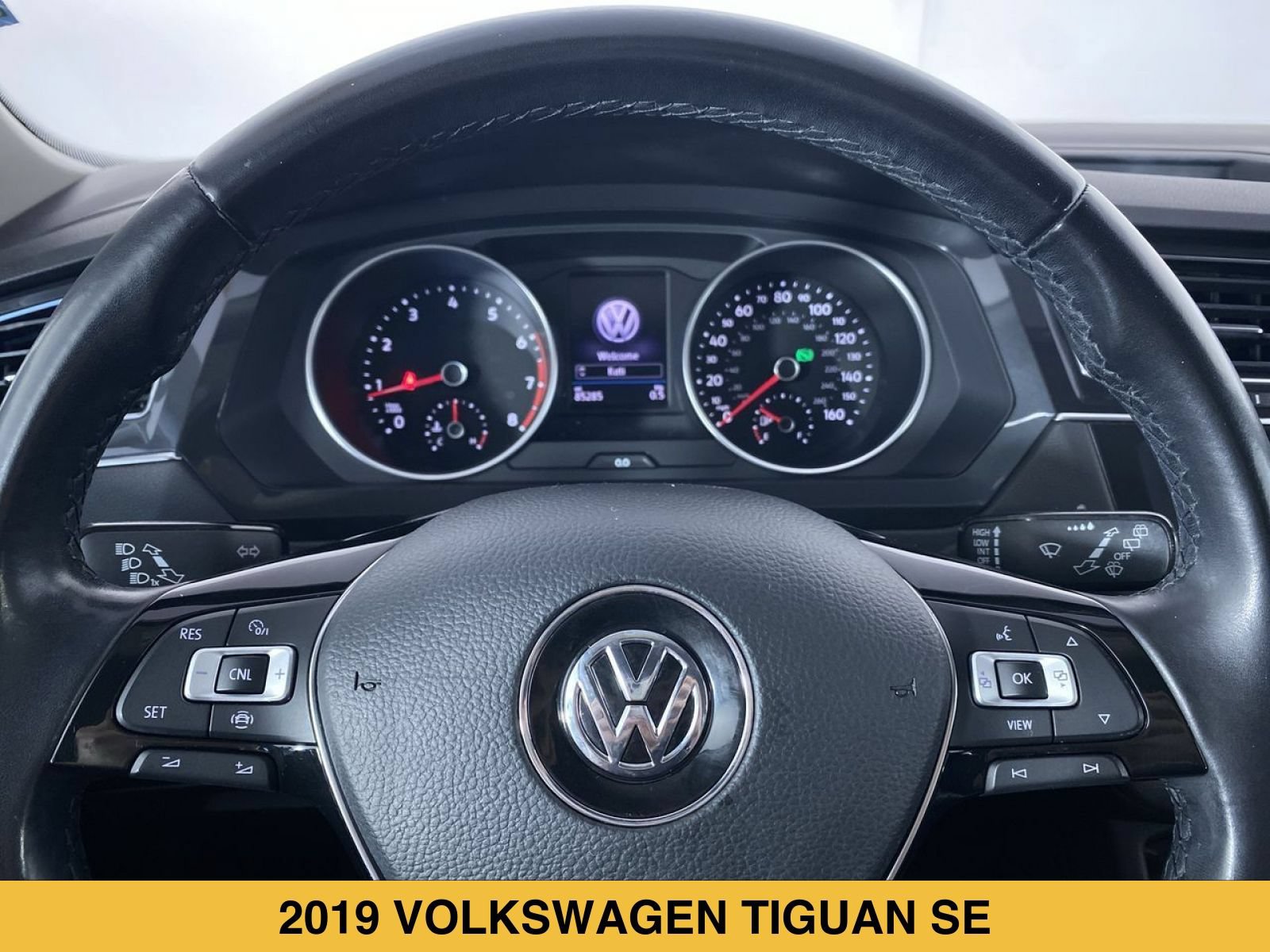 Used 2019 Volkswagen Tiguan SE AWD/4WD image 3