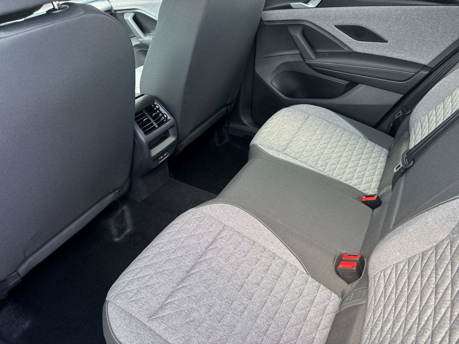 New 2026 Volkswagen Tiguan S FWD image 11