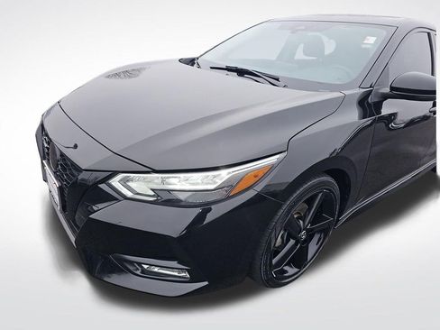Used 2022 Nissan Sentra SR w/ Midnight Edition image 24