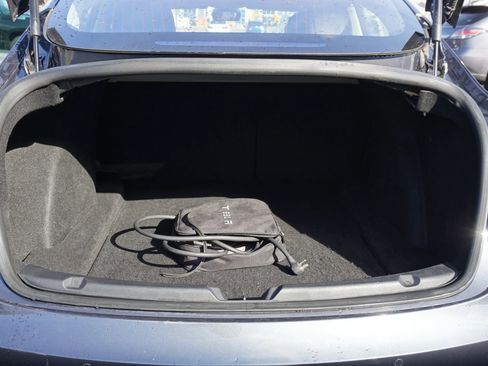 Used 2018 Tesla Model 3 Long Range image 12