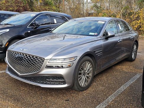 Used 2023 Genesis G80 2.5T image 3