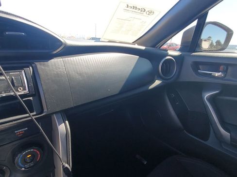 Used 2013 Scion FR-S image 26