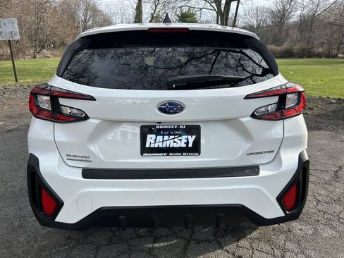 Used 2024 Subaru Crosstrek 2.0i AWD/4WD image 25