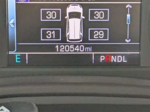 Used 2020 GMC Yukon XL SLT w/ HD Trailering Package image 32